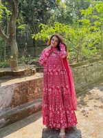 Premium  Gawn Kurta Three Piece Set - Image 4